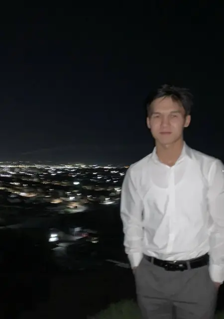 Я Ерболат, 23, знакомлюсь без обязательств в Бишкеке