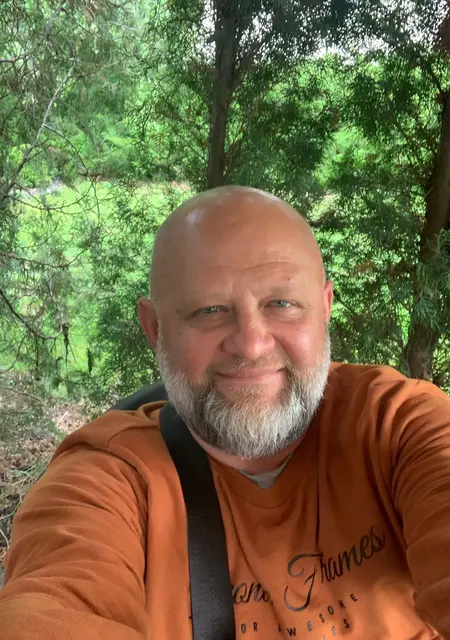 Я Edzo, 48 років, знайомлюсь для приємного проведення часу у Дніпрі