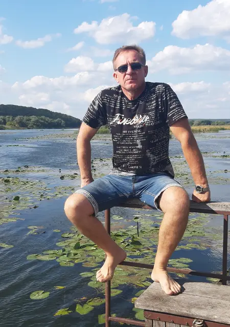 Я Игорь, 51, из Харькова, ищу знакомство для приятного времяпровождения