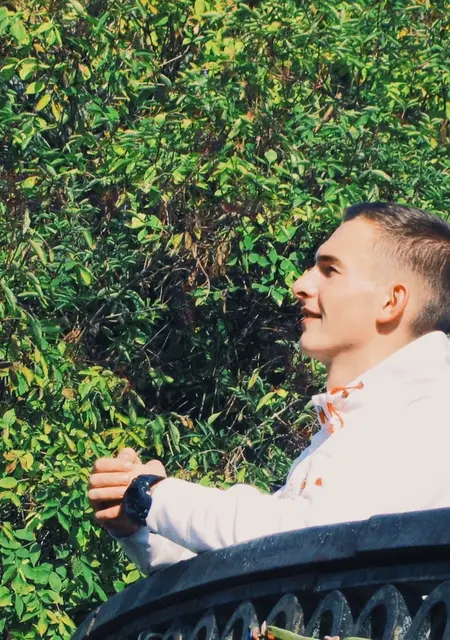 Я Марк, 27 років з Рівного, шукаю знайомства на одну ніч