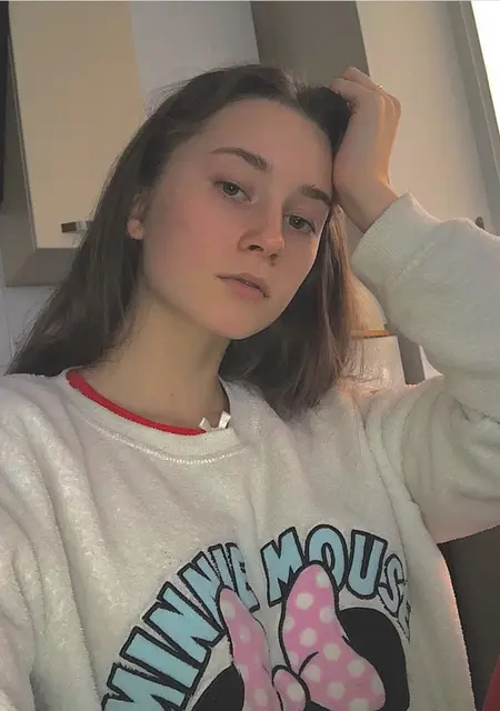 Маша из Марганца, мне 22, познакомлюсь для вирта