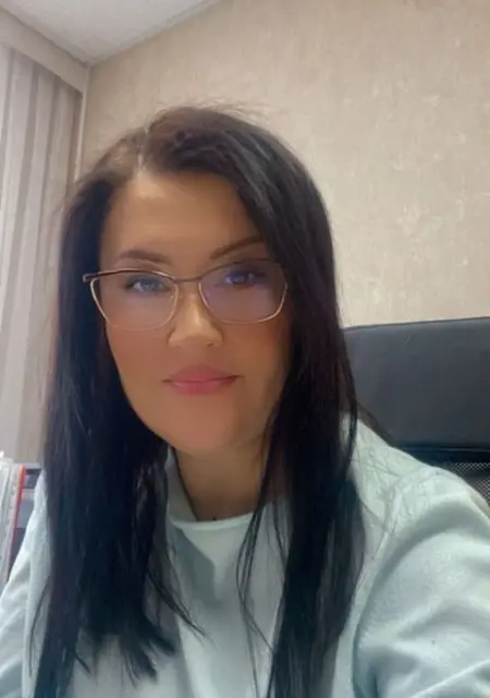 Элл из Стамбула, мне 42, познакомлюсь