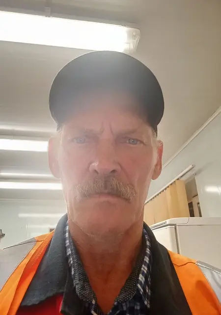 Я Игорь, 59, знакомлюсь без обязательств в Гродно