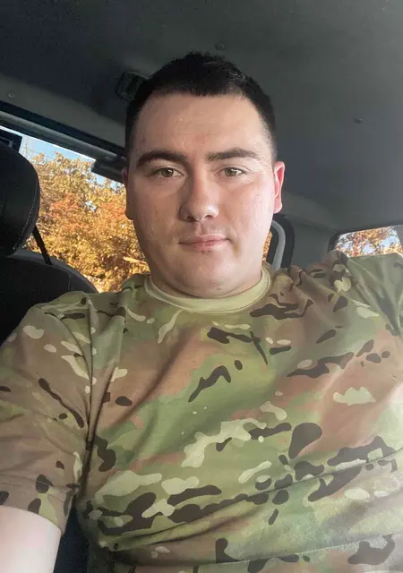 Я Тема, 28 років, знайомлюсь без зобов'язань у Луганську