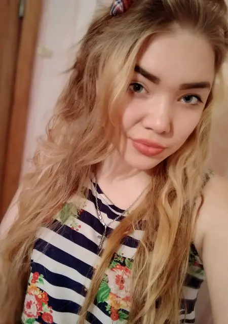 Я Лилия, 25 років, знайомлюсь для приємне проведення часу у Вінниця