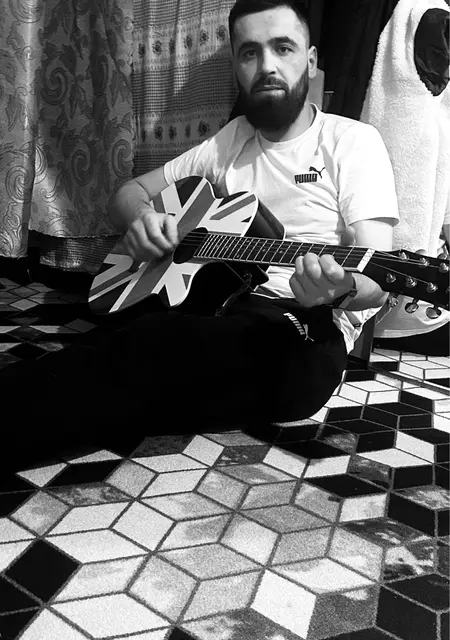 Я Рус, 29, знакомлюсь без обязательств в Кофарнихона