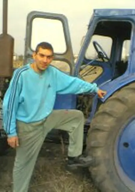 Alex из Никополя, ищу на сайте приятное времяпровождение