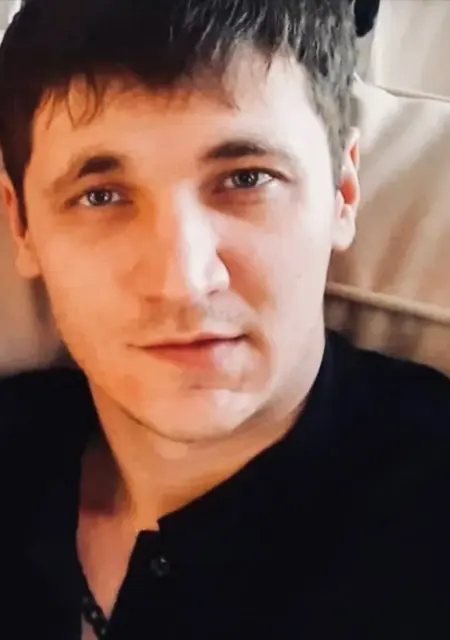 Артем из Караганды, мне 25, познакомлюсь без обязательств