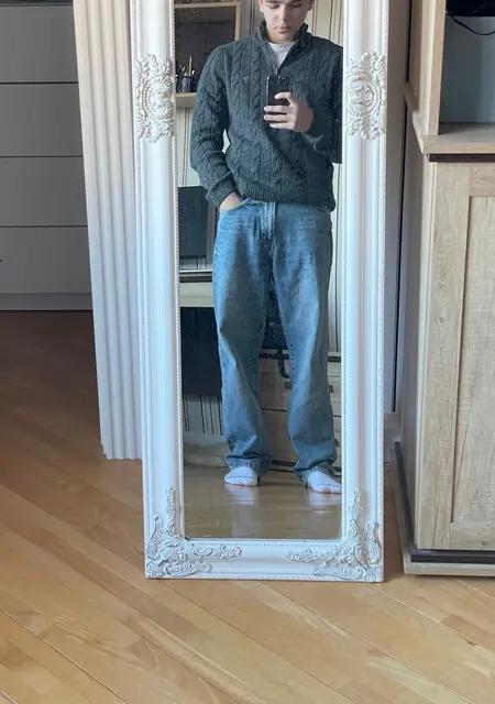 Саша из Винницы, мне 18, познакомлюсь на одну ночь