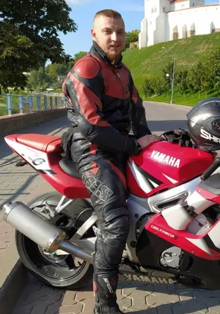 Я Gender, 29, из Гродно, ищу знакомство для приятного времяпровождения