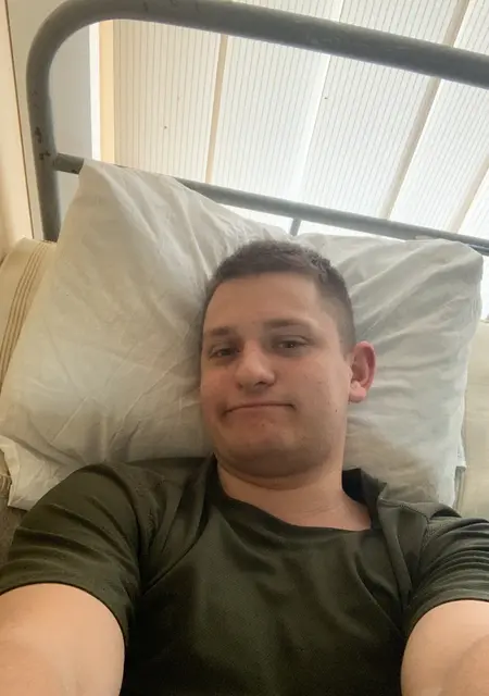 Я Роман, 22, из Малина, ищу знакомства на одну ночь