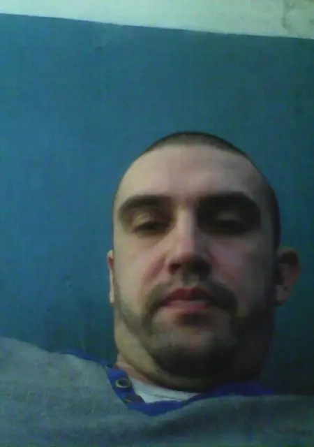 Я Дима, 37 років з Кропивницького, шукаю знайомство