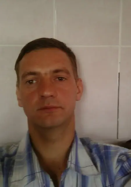 Я Женя, 45, знакомлюсь без обязательств в Бобруйске