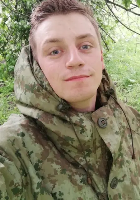 Я Саша, 26, из Витебска, ищу знакомства без обязательств