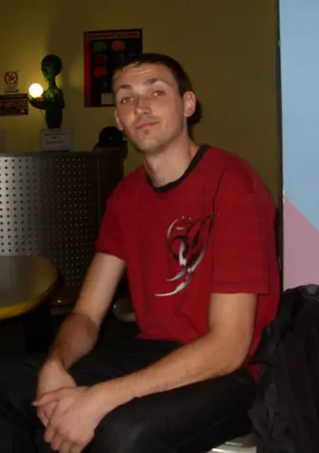 Я Димон, 37 років з Нікополя, шукаю знайомство для приємного проведення часу