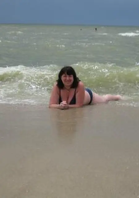 Я Алина, 40, из Донецка, ищу знакомство для постоянных отношений