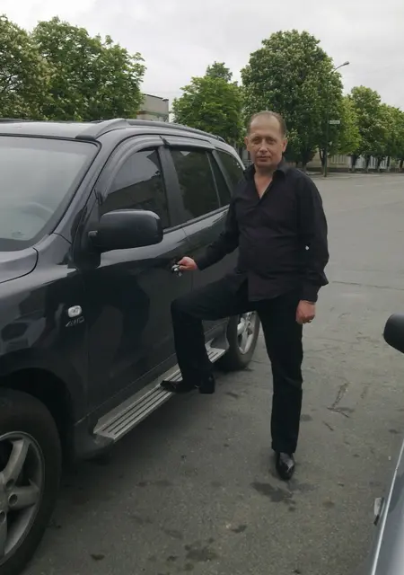 Я Игорь, 54, из Малина, ищу знакомства на одну ночь