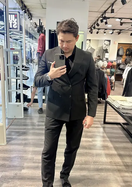 Я Shakhobiddin, 30, знакомлюсь без обязательств в Ташкенте