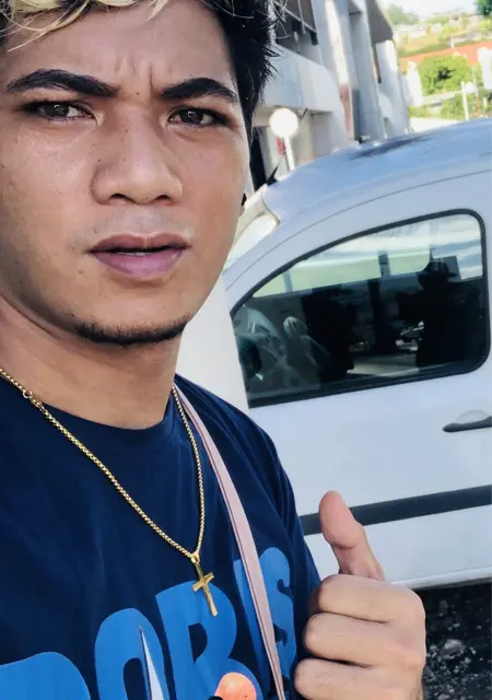 Hau из Нюрнберга, ищу на сайте знакомства на одну ночь