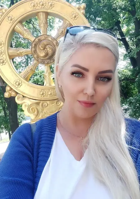 Leonie из Парижа, мне 37, познакомлюсь для постоянных отношений