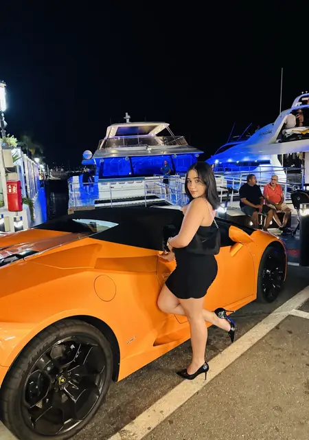 Я Aleja, 25, из Мадрида, ищу знакомство для вирта