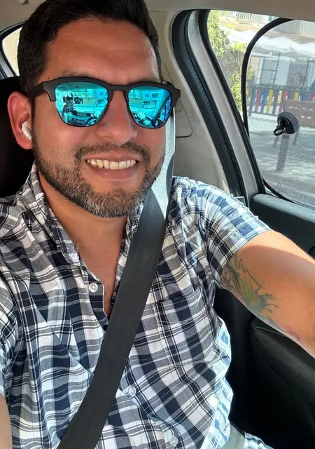 Max de Valencia, tengo 35 años, listo para conocer para hacer nuevos amigos