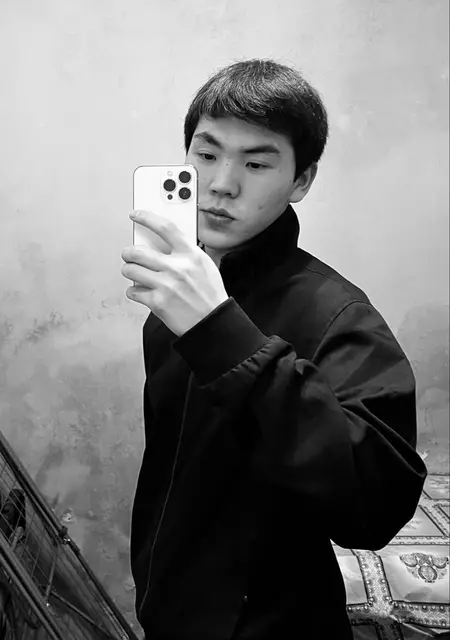 Я Мейржан, 18, из Шымкента, ищу знакомство для постоянных отношений