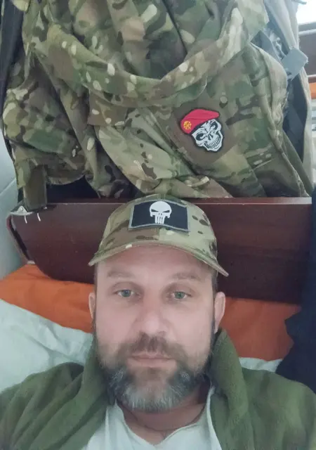 Я Александр, 45 років з Слов'янськ, шукаю знайомство для спільних подорожей