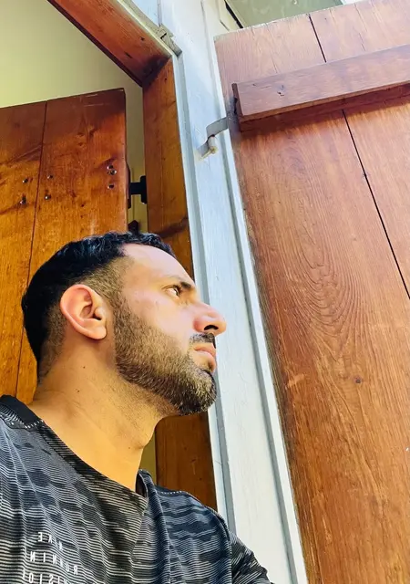 Janjo из Виллингена-швеннингена, ищу на сайте знакомства на одну ночь