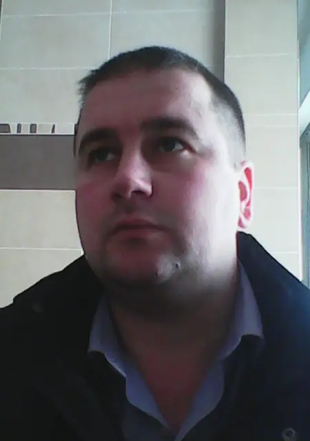 Я Дмитрий, 43, знакомлюсь для постоянных отношений в Новограде-Волынском