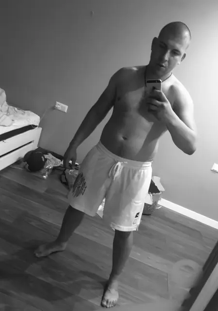 Andrey из Одессы, мне 28, познакомлюсь без обязательств