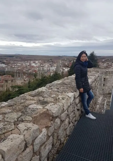 Soy Yanina, 42 años de Madrid, busco conocer gente