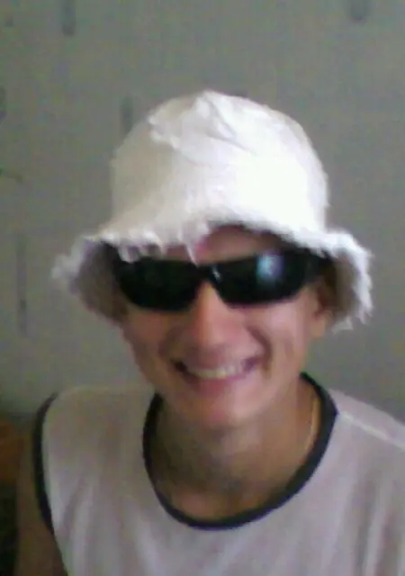 Андрей из Константиновки, ищу на сайте знакомства на одну ночь