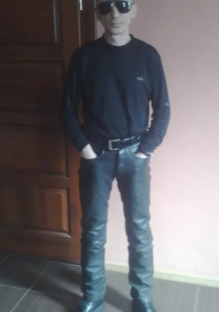 Я Vikktor, 54, знакомлюсь для общения в Тернополе