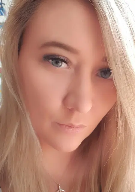 Я Катерина, 25, из Алматы, ищу знакомство для дружбы