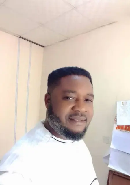 Я Seventeen, 36, из Стокгольма, ищу знакомство