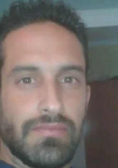 Jpse de Madrid, tengo 44 años, listo para conocer para relación abierta