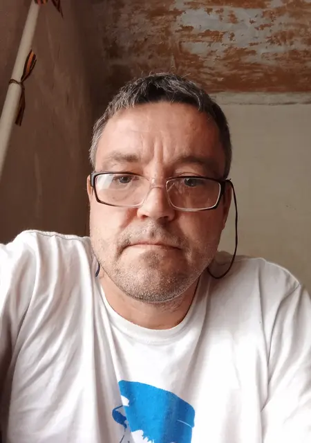 Я Яша, 37 років, знайомлюсь без зобов'язань у Єнакієвому