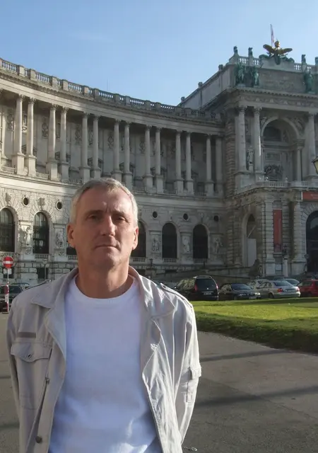 Александр из Николаева, ищу на сайте постоянные отношения