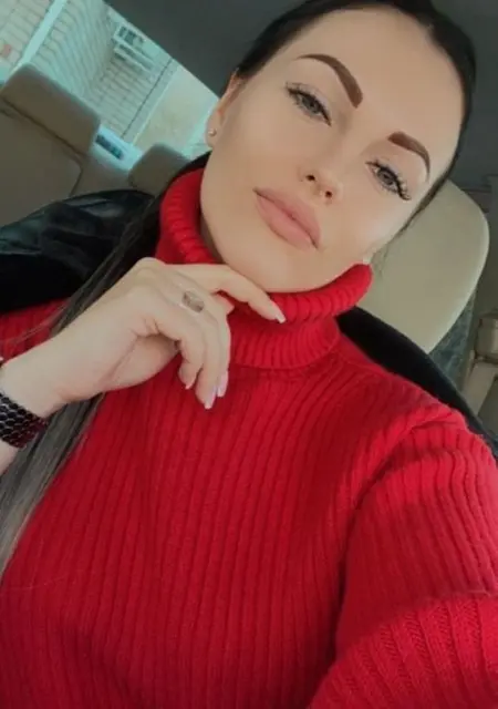 Анна из Стамбула, мне 24, познакомлюсь