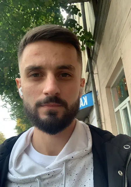 Andrew из Чернигова, ищу на сайте знакомства на одну ночь