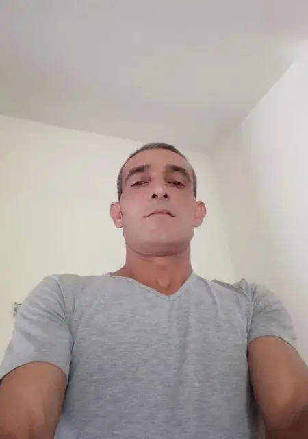 Gazmenbt из Афин, мне 43, познакомлюсь