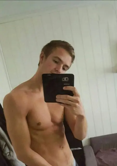 Nnnn из Рима, мне 31, познакомлюсь