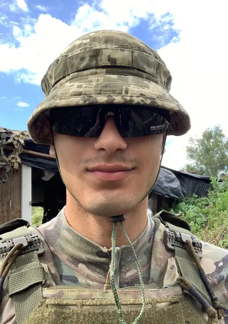 Эльнар з Одеси, шукаю на сайті знайомства на одну ніч