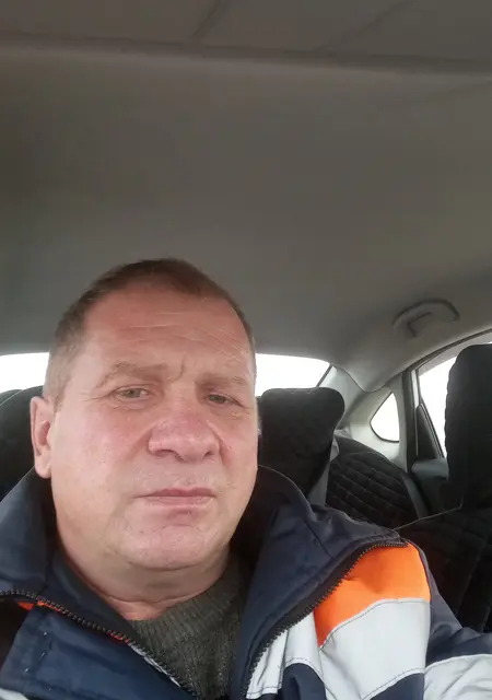 Я Владимир, 54, знакомлюсь без обязательств в Астане