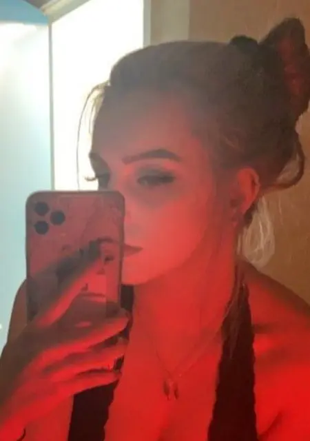 Дана из Броваров, ищу на сайте вирта