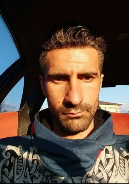 Руслан з Апостолового, мені 38 років, познайомлюсь для приємного проведення часу