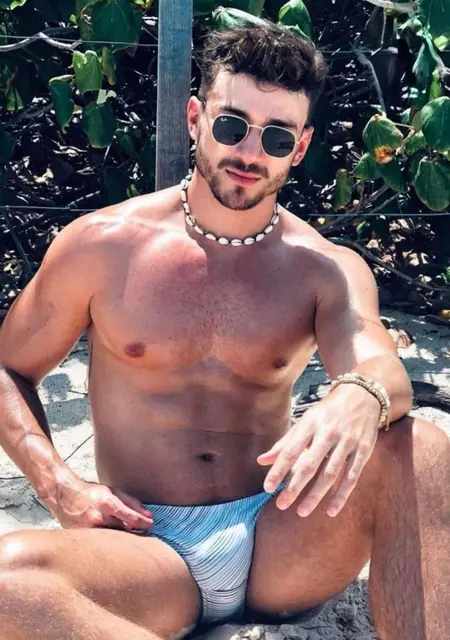 Jonnas из Лиссабона, ищу на сайте постоянные отношения