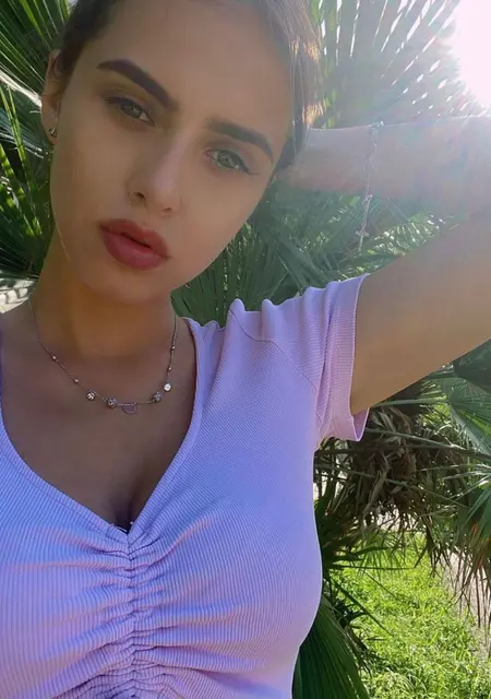 Анна из Одессы, ищу на сайте знакомства на одну ночь