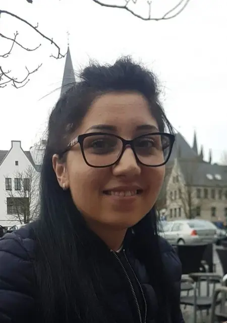 Queen Melanie из Берлина, мне 29, познакомлюсь